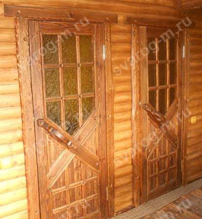 Двери под старину из массива дерева для дома, дачи, бани, со стеклом- Сварог Мебель № 005