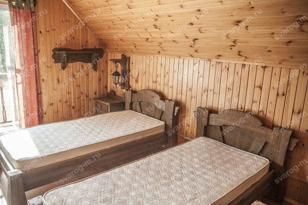 Кровать под старину из дерева для дома, дачи, бани, сауны - Сварог Мебель № 008-2