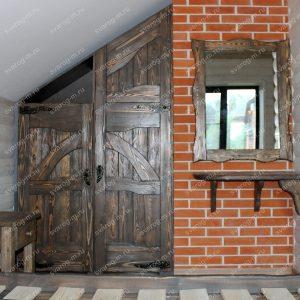 Шкаф под старину из дерева для дома, дачи, бани, сауны- Сварог Мебель № 013