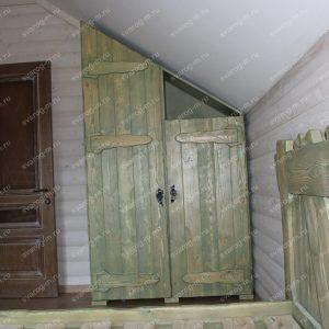 Шкаф под старину из дерева для дома, дачи, бани, сауны- Сварог Мебель № 014-4