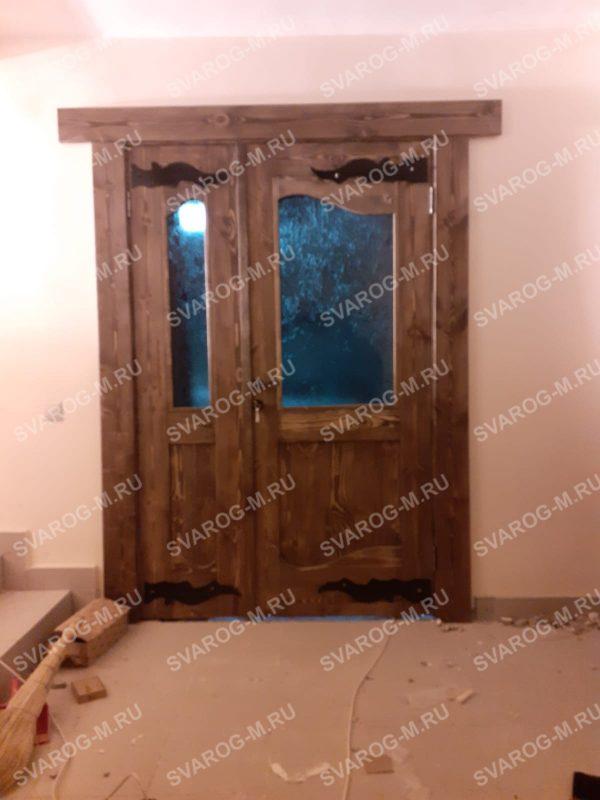 Дверь двухстворчатая со стеклом под старину №11-2